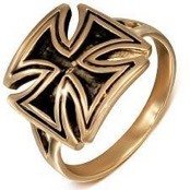 Bronse ring med maltesisk-kryss design.