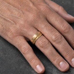 Aurelio–PVD forgylt tungstenring