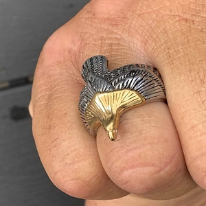 Eagle Spirit Ring – Stålets Vinger