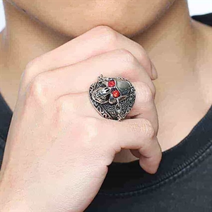 Herrering i skulldesign