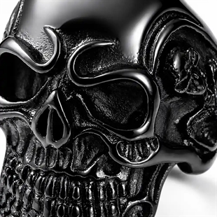 Obsidia Skull Ring – Svart herrering i stål