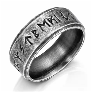 Vikingring i oksidert stål.
